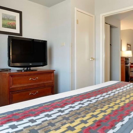 Best Western Executive Inn & Suites Grand Rapids Ngoại thất bức ảnh