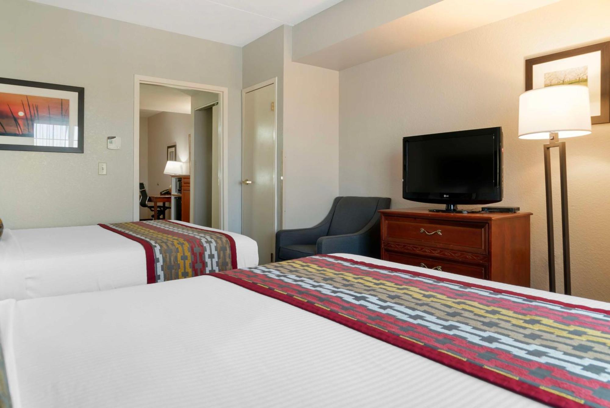 Best Western Executive Inn & Suites Grand Rapids Ngoại thất bức ảnh