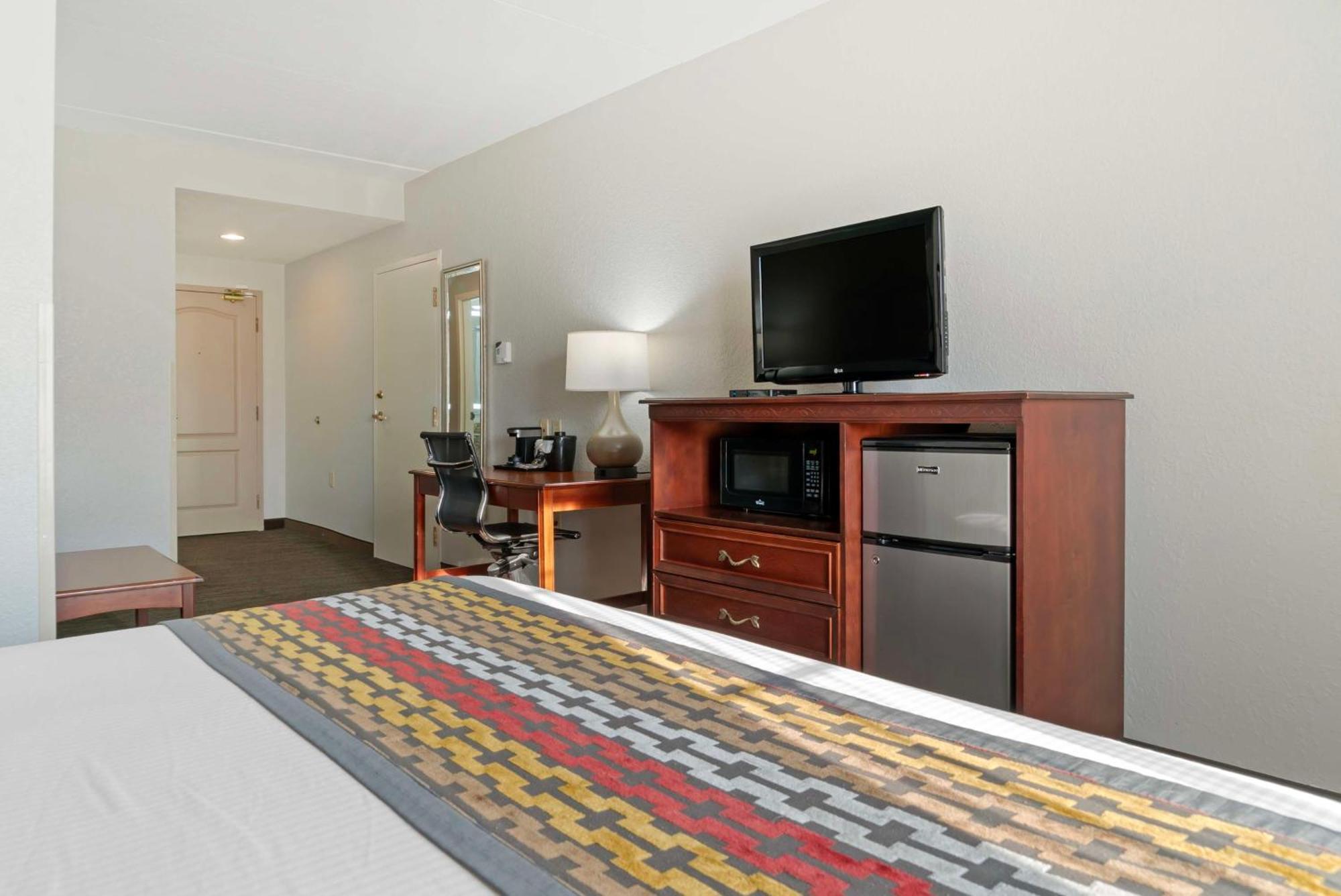 Best Western Executive Inn & Suites Grand Rapids Ngoại thất bức ảnh